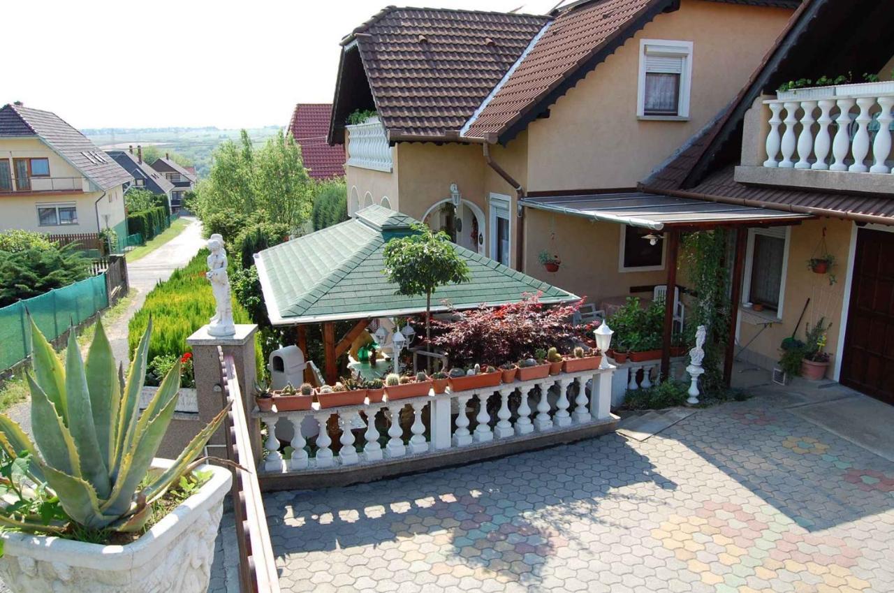 Apartment In Heviz/Balaton 18913 Экстерьер фото